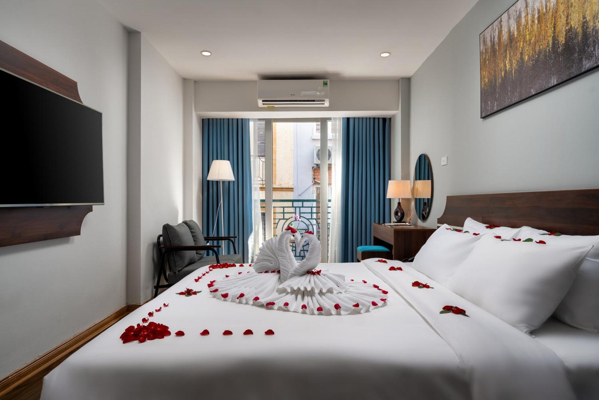 Astoria Hanoi Hotel & Travel Exterior photo